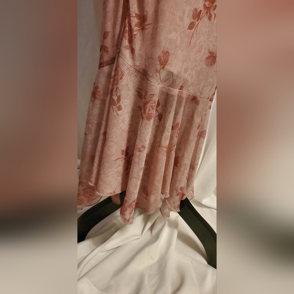 Vintage Candy Rocket size large pink floral dress. Bodycon. Fully lined. - Picture 7 of 7